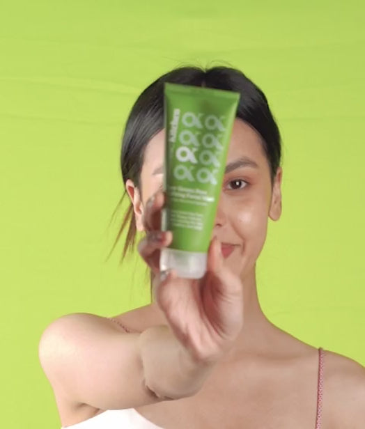 
                  
                    Load and play video in Gallery viewer, Super Greens Pore Purifying Facial Mask
                  
                